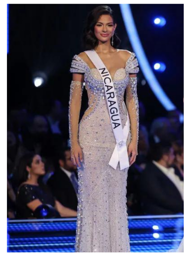 Miss Nicaragua Miss Australia And Miss Thailand Shine In Embellished Gowns As Top Three Miss 4727
